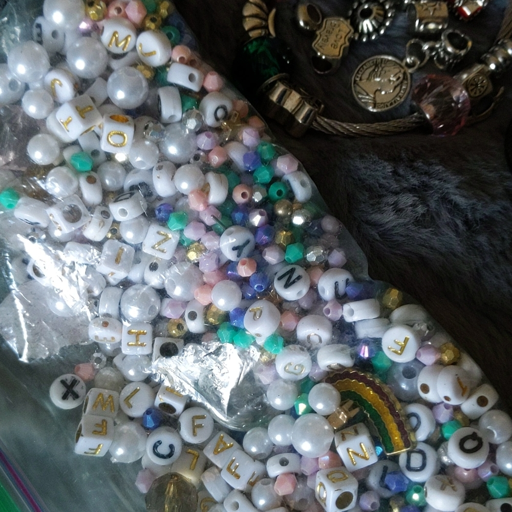 Jewelry bundle - Picture 4 of 5